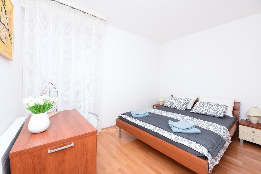 Apartment Jelena Zadar Exteriör bild